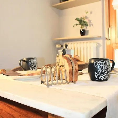 Nyaraló La Terrazza Di Dora *