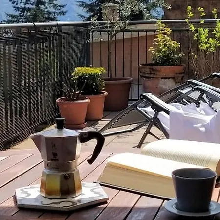 Nyaraló La Terrazza Di Dora *