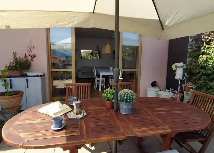펜션 La Terrazza Di Dora *